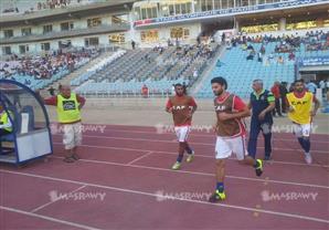 إحماء لاعبي الأهلي قبل لقاء الترجي بالكونفدرالية