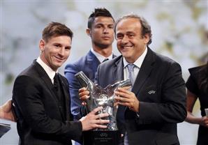 بالفيديو والصور.. ميسي أفضل لاعب في أوروبا 2015