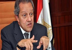 الصناعة تمد قرار تحديد نسبة الرطوبة بالقمح المستورد 9 أشهر