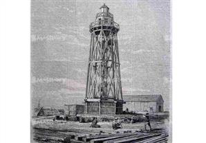 ننشر صور أول فنار خشبي أنشئ لإرشاد السفن العابرة لقناة السويس