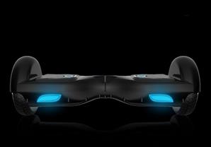 ''آيو هاوك'' سكوتر كهربائية تغنيك عن المواصلات