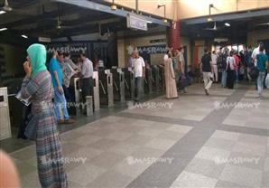 الناس في المترو:" ياريت كل يوم يعملوا قناة ويوفروا لنا الجنيه" (صور)