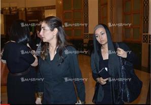 4 مواقف أثارت الدهشة في جنازة وعزاء ميرنا المهندس