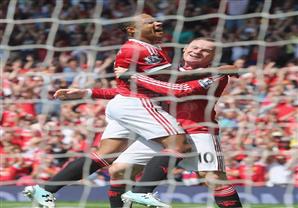 أول هدف في الدوري الإنجليزي.. توتنهام يسجل في مرماه لصالح اليونايتد