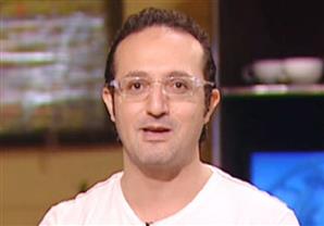 بالفيديو- شريف مدكور: "ذهبت إلى طبيب نفسي.. واللي مش عاجبه يغير المحطة"