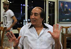 عبد الله مشرف يكشف سبب إعادته أحد مشاهد "الهروب" أمام أحمد زكي