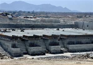 10 نقاط على مائدة اجتماعات "الإرث الثقيل" لسد النهضة.. إثيوبيا تُخلى مسؤوليتها 