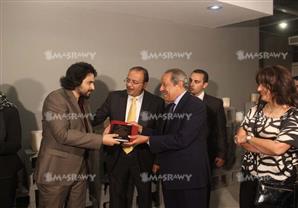 وزير الصناعة والتجارة يفتتح معرض المنتجات اليدوية والتراثية المصرية