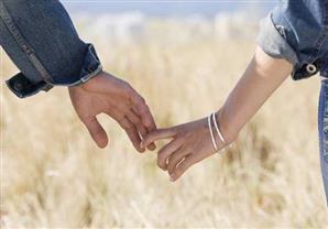 ملكة جمال مصر السابقة تهرب مع شاب دنماركي بسبب علاقة عاطفية