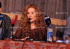 أنفلونزا رغدة تؤجل "الأم الشجاعة"