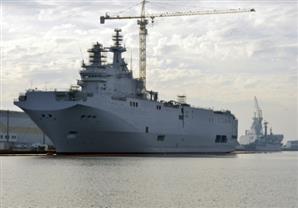 صحف الجمعة تتحدث عن "الميسترال".. وتكشف عن صفقات سلاح جديدة للجيش