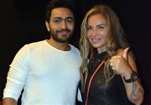 بالصور.. تامر حسني ونيكول سابا وبلاك تيما يشاهدون "أهواك" في بورتو كايرو