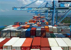  الصناعة: إعداد نظام متكامل لمساندة الصادرات بهدف استعادة مكانة المنتج المصري