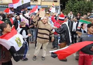 مواطنون بميدان التحرير: "يا سادات نام وارتاح جيبنالك عبدالفتاح"