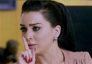 مي عزالدين لمذيعة الحياة: "أنا هشرب شيشة" 