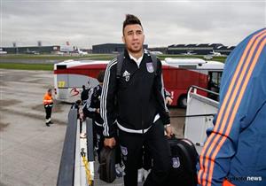 بالفيديو والصور- تريزيجية يطير مع فريقه اندرلخت لخوض معسكر في إسبانيا