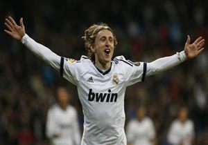 انتر ميلان يسعى لاستعارة مودريتش من ريال مدريد مقابل 15 مليون يورو