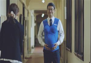 ما هو السر وراء ارتداء هؤلاء السياسيين "سُترات حمل"؟