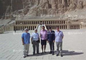 بالصور - وفد البرلمان الأوروبي يتجاهل دعوات "11/11" ويزور آثار الأقصر