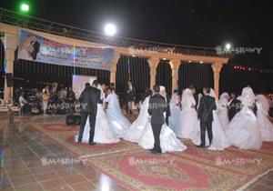 بالصور.. المنيا تحتفل بزفاف 30 عروس من الأيتام