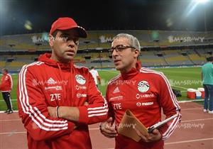 سرقة قميص المنتخب في المؤتمر الصحفي لمباراة غانا