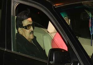 "سمير غانم ينهار من البكاء أثناء حديثه عن محمود عبد العزيز: "كان دفعتي 