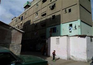 إخلاء 53 أسرة من منازلهم الآيلة للسقوط ببورسعيد