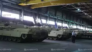 راجمات صواريخ ودبابات.. ماذا يحدث داخل مصنع 200 الحربي؟ -(فيديو)