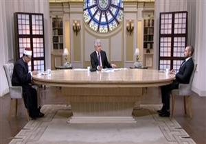 بـ لفظ خارج.. متصل يسب "ميزو" عقب ادعائه انه المهدى المنتظر - فيديو