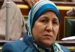 مصادر: "دعم مصر" أجبر نائبة مشروع قانون الحضانة على سحبه من البرلمان.. وسهير ترد