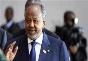 رئيس جيبوتي يصل القاهرة للقاء السيسي 