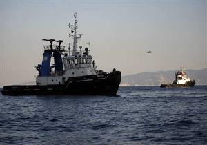 خفر السواحل الإيطالي ينقذ 240 مهاجرًا بينهم رضيع حديث الولادة