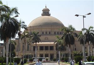 جامعة القاهرة توقف أستاذين بكلية الطب عن العمل بعد تورطهما في شبكة الإتجار بالبشر