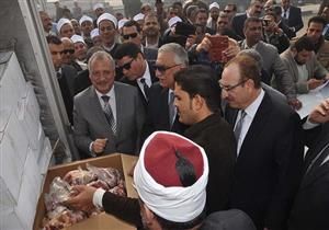 12 طن لحوم مجانية هدية وزير الأوقاف لأهالي بني سويف