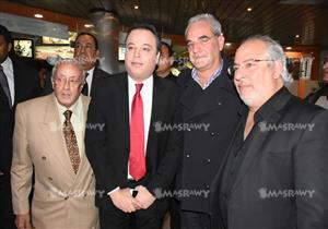 بالصور- نجوم الوسط الفني يغيبون عن مشهد تهنئة تامر عبدالمنعم بـ"المشخصاتي2"