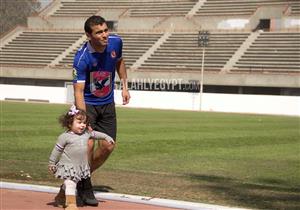 بالصور- يارا نعوم وبنات متعب في مران الأهلي