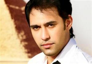 عمرو مصطفى مهاجماً شيرين: "أول مرة قابلتنى ماكانتش مصدقة نفسها"