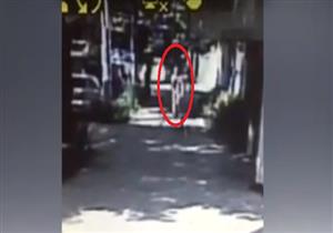 بالفيديو- كاميرا مراقبة تكشف واقعة تعرض صحفية مكسيكية للتحرش بالشارع