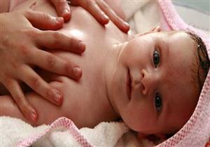 للأمهات: زيت الزيتون وعباد الشمس مضره لطفلك