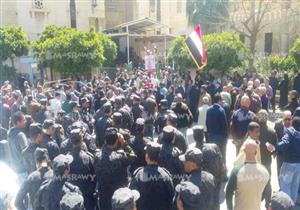 بالصور – نجوم الرياضة والفن يتوافدون لتشييع جنازة "شريف محمد عمر"
