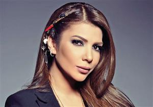 أصالة تنشر صورة والدتها بعد خروجها من غرفة العمليات