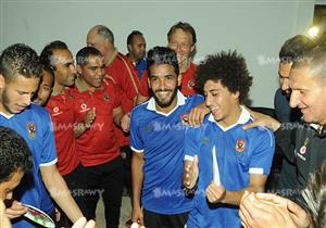 لاعبو الأهلي يحتفلون بعيد ميلاد عادل وسعد وباسم (صور)
