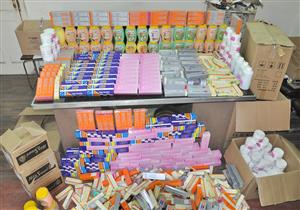 "أمن المنافذ" يحبط تهريب مستحضرات تجميل ويضبط 3 قضايا تزوير 