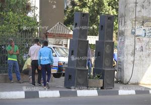 بالصور .. الـ "دي جي" في انتظار المواطنين للاحتفال بـ"تحرير سيناء" بالعباسية