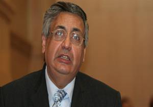 بدء مؤتمر صحفي لمستشار الرئيس ووزراء لإعلان نتائج اللجنة العلمية بشأن كورونا