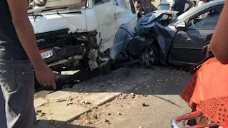   إصابة 13 شخصًا في تصادم ميكروباص وملاكي على محور الضبعة بالبحيرة