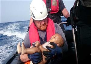 صورة رضيع غارق تسلط الضوء على مأساة المهاجرين في أوروبا