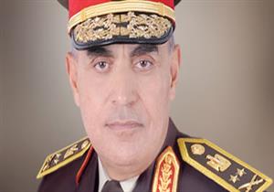 وزير الدفاع: نثق فى قدرة الشعب المصرى على بناء مصر الحديثة