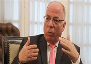 وزير الثقافة يتفقد معرض سور الأزبكية .. ويعلن وصول الخصم إلى 70%