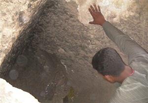 إحباط محاولة عاطل للتنقيب عن الآثار بالهرم